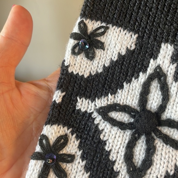 VINTAGE Jantzen woman’s embroidered knit sweater cardigan popcorn accent XL - Picture 5 of 12